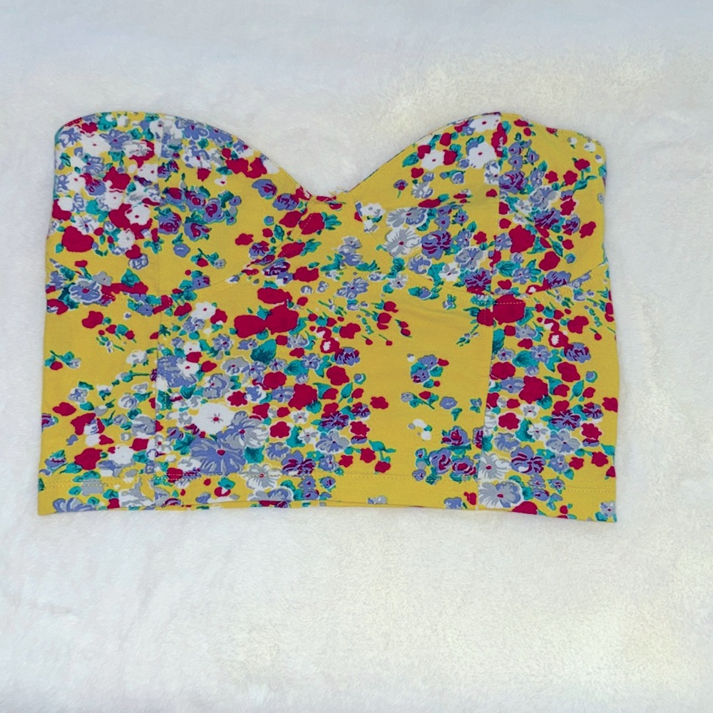MOTEL ROCKS CROP TOP SIZE M